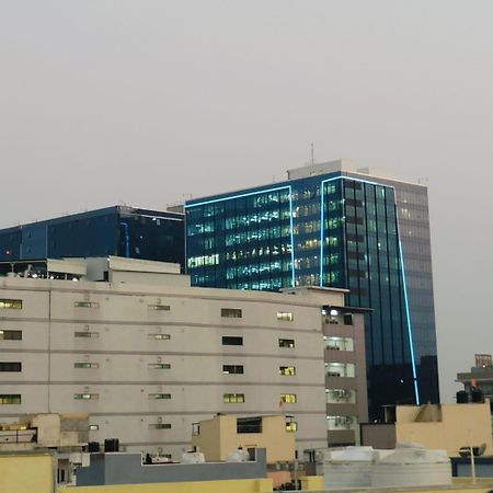 Rupesh Golden Suites Hajdarabad Zewnętrze zdjęcie